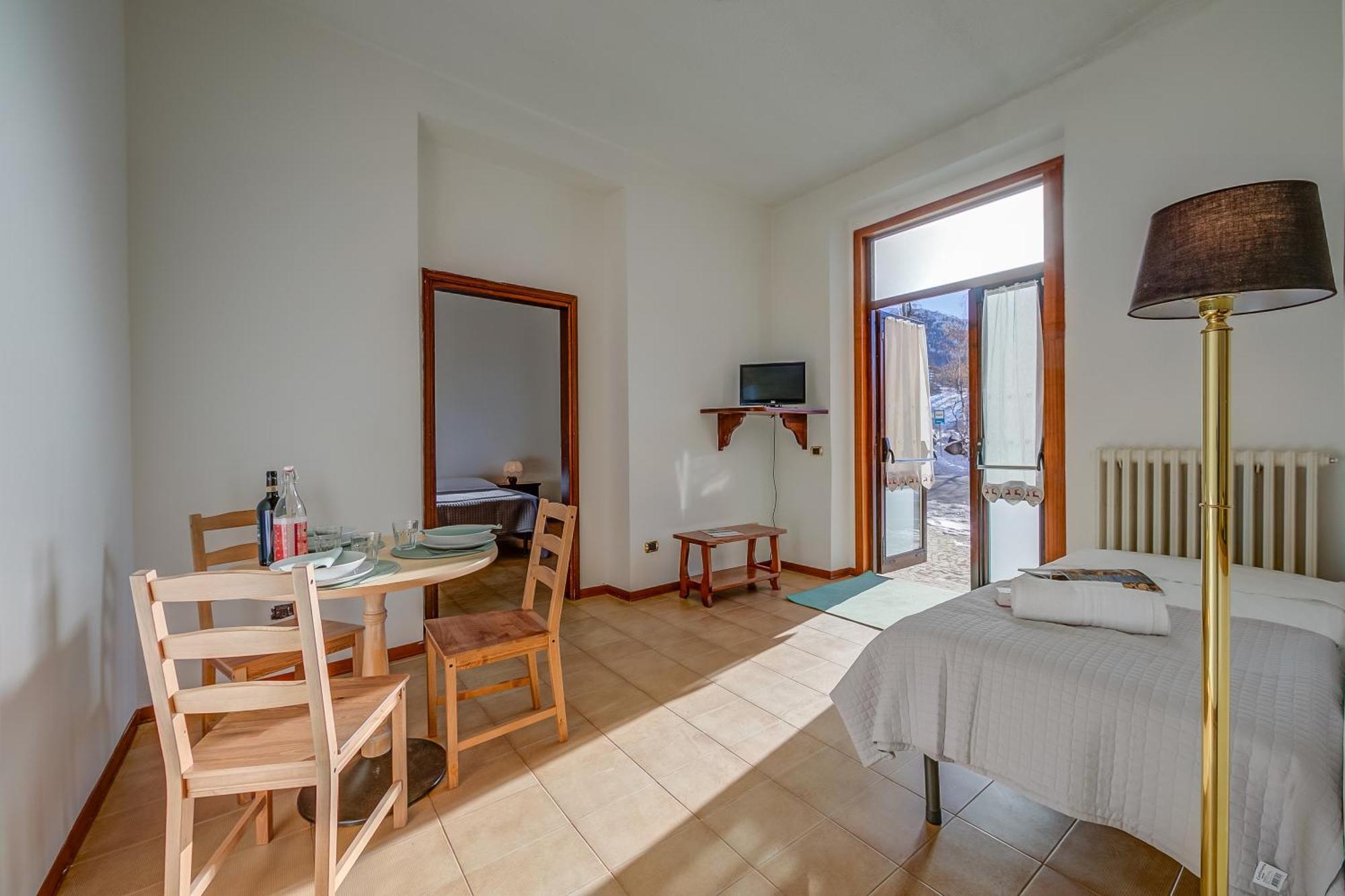 Belvedere Apartments - Happy Rentals Сестриере Экстерьер фото