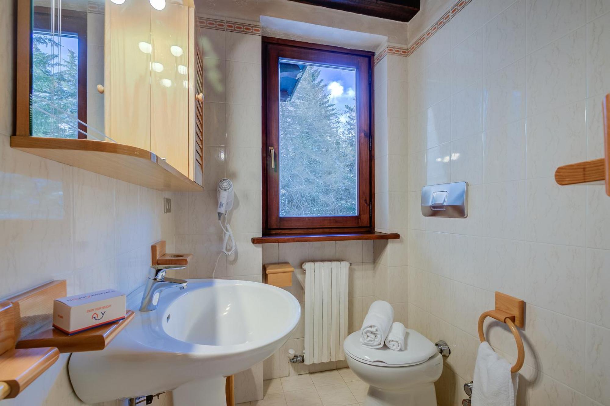Belvedere Apartments - Happy Rentals Сестриере Экстерьер фото