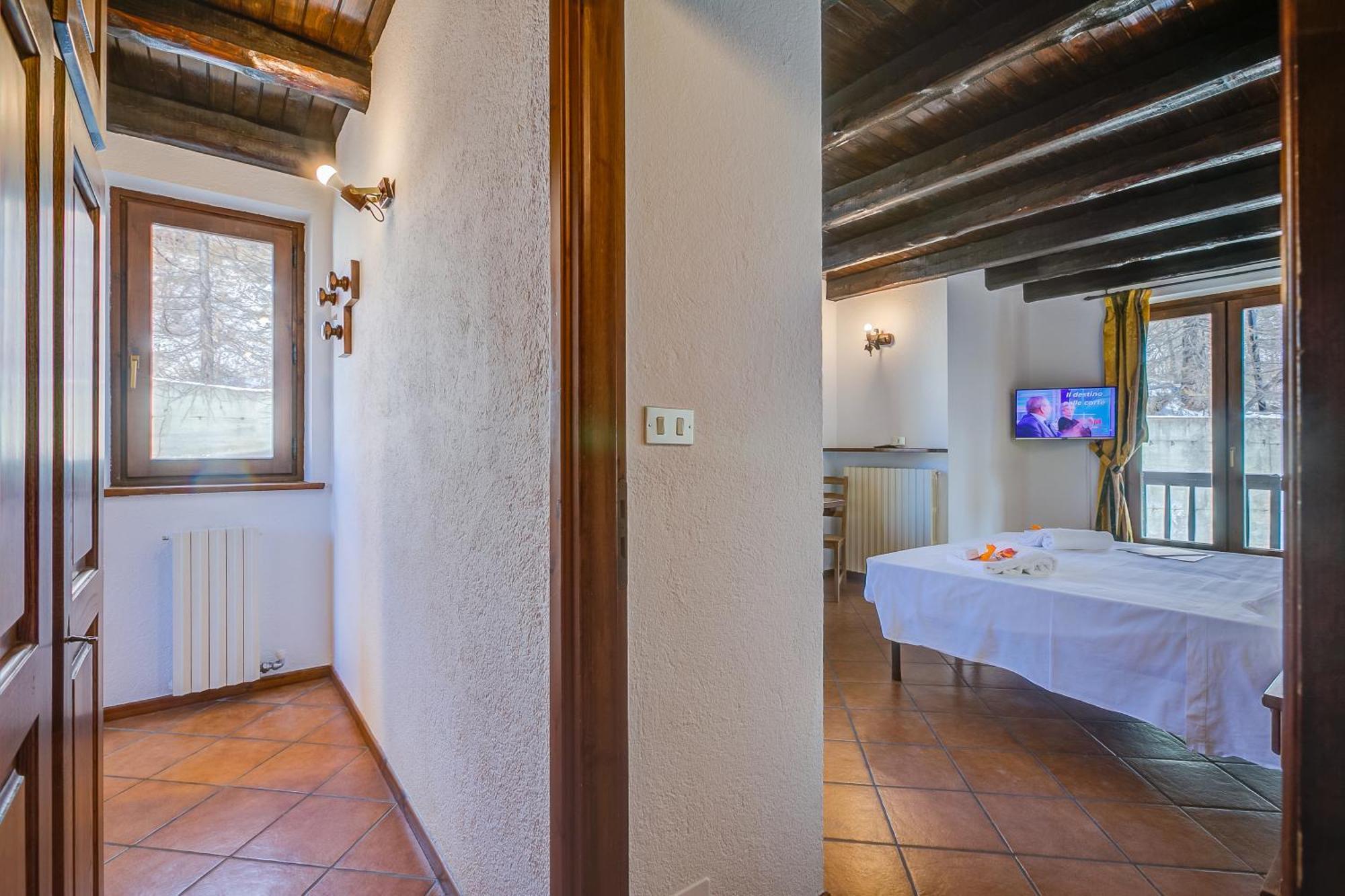 Belvedere Apartments - Happy Rentals Сестриере Экстерьер фото