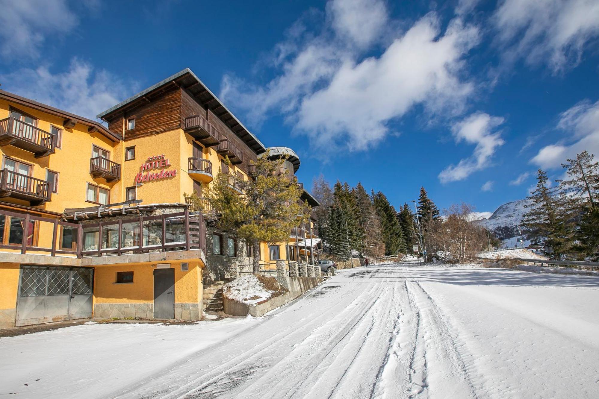 Belvedere Apartments - Happy Rentals Сестриере Экстерьер фото