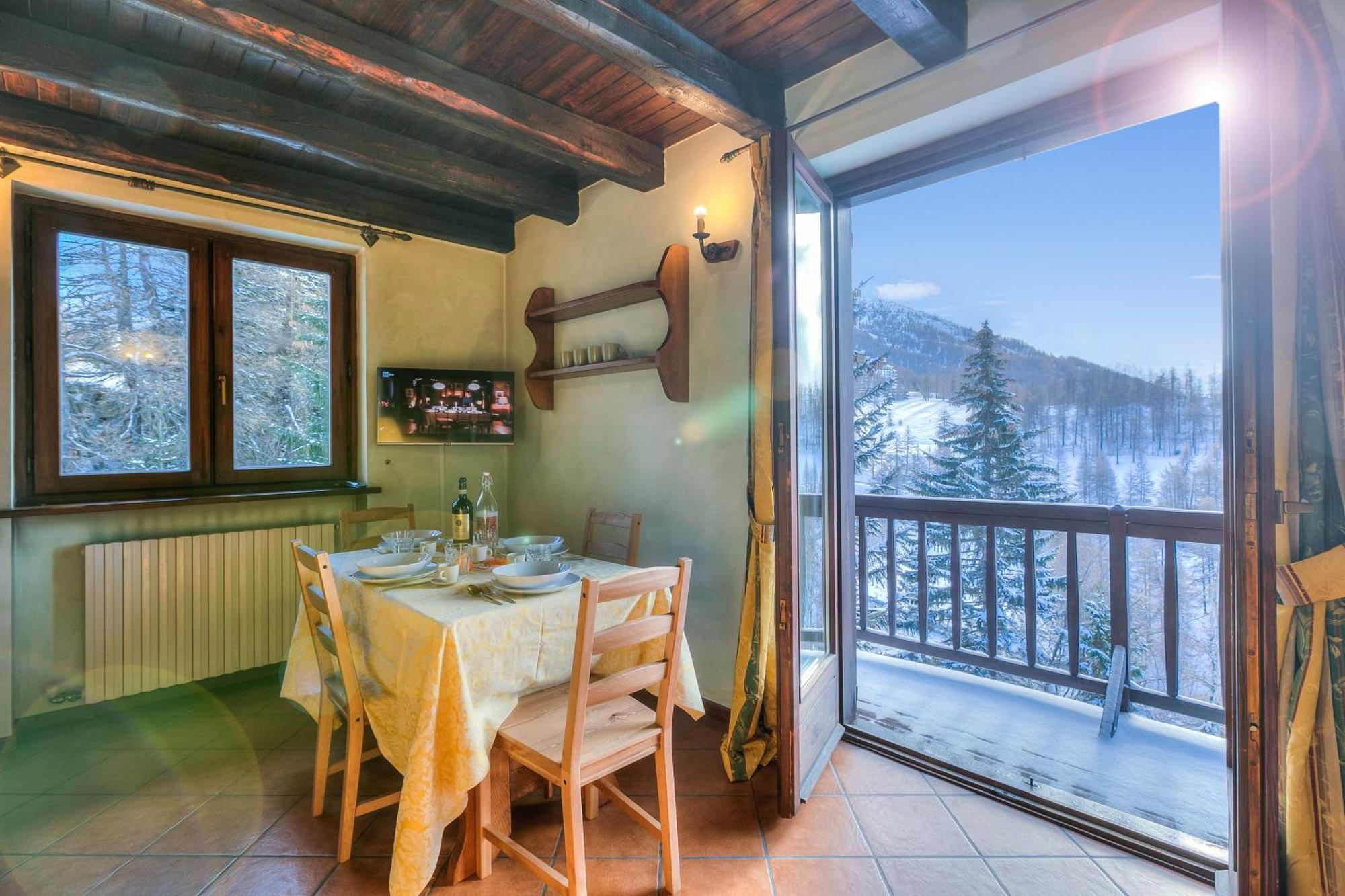 Belvedere Apartments - Happy Rentals Сестриере Экстерьер фото